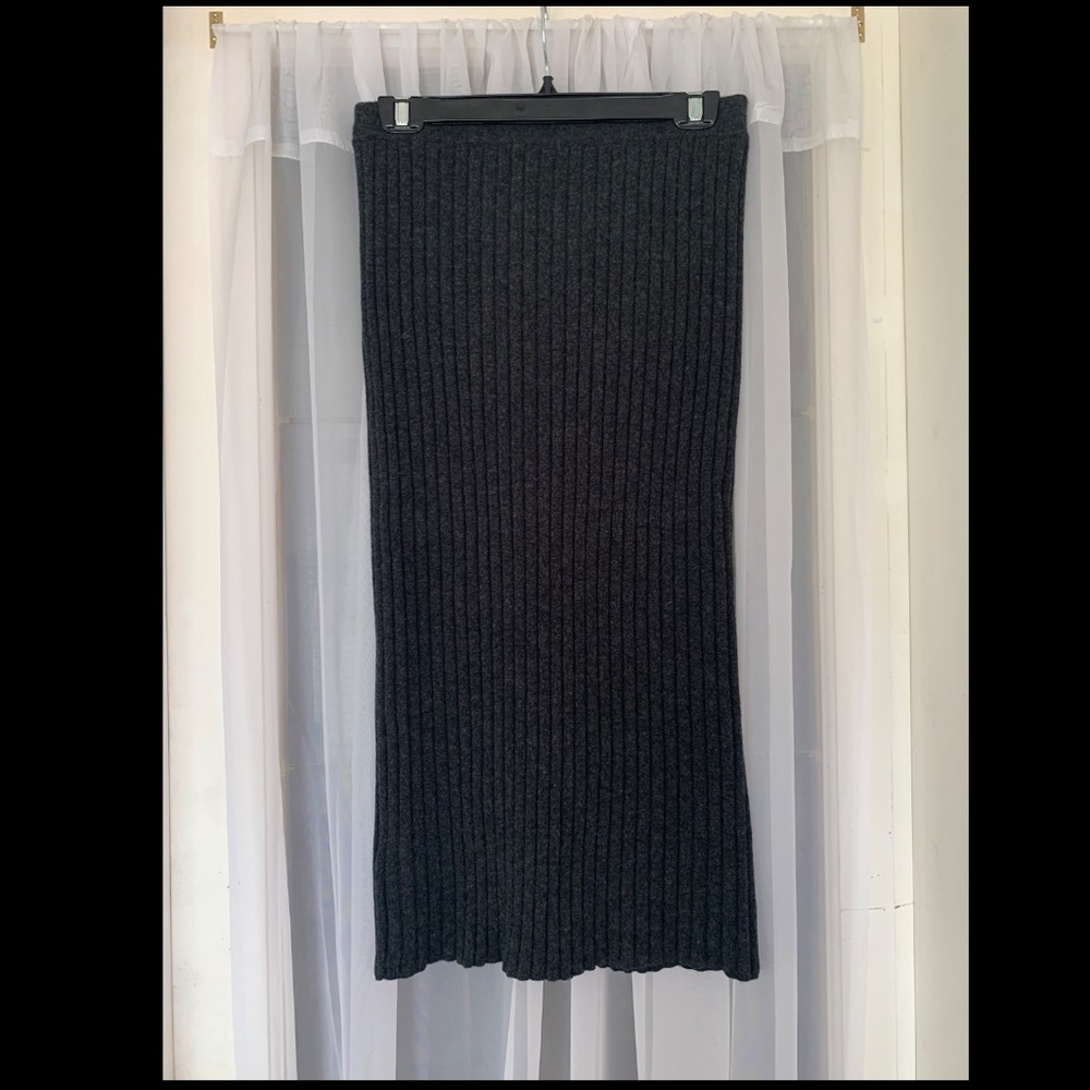 NWT Club Monaco Ribbed Skirt